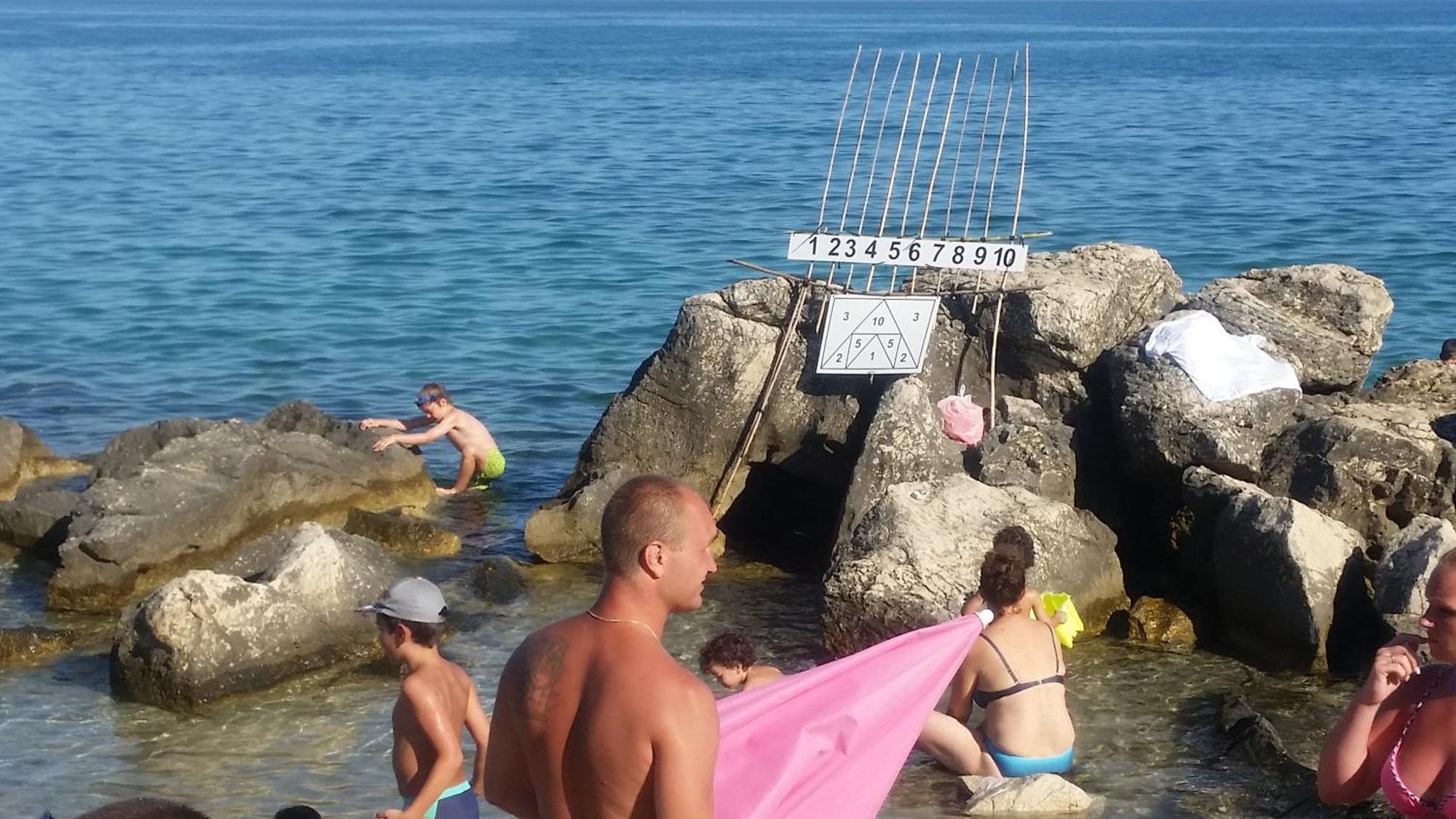 Apartments Volat Beaches Kaštela Eksteriør bilde